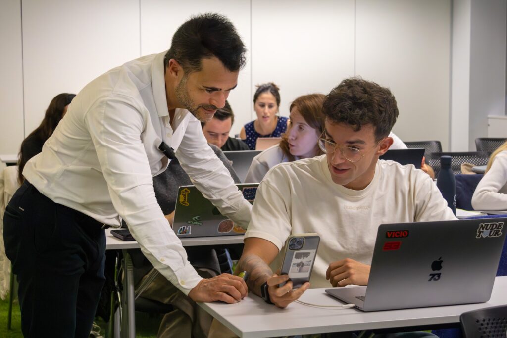 Jesús Oliver en la formación sobre Marketing Deportivo